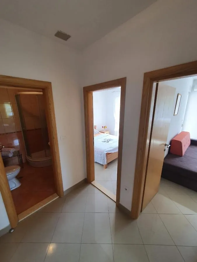 Villa Apartments Joseph Kastela
