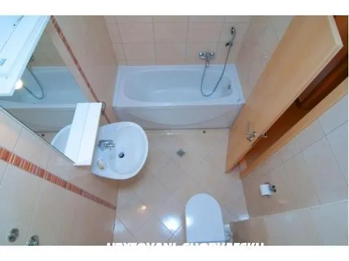 Villa Apartments Joseph Kastela