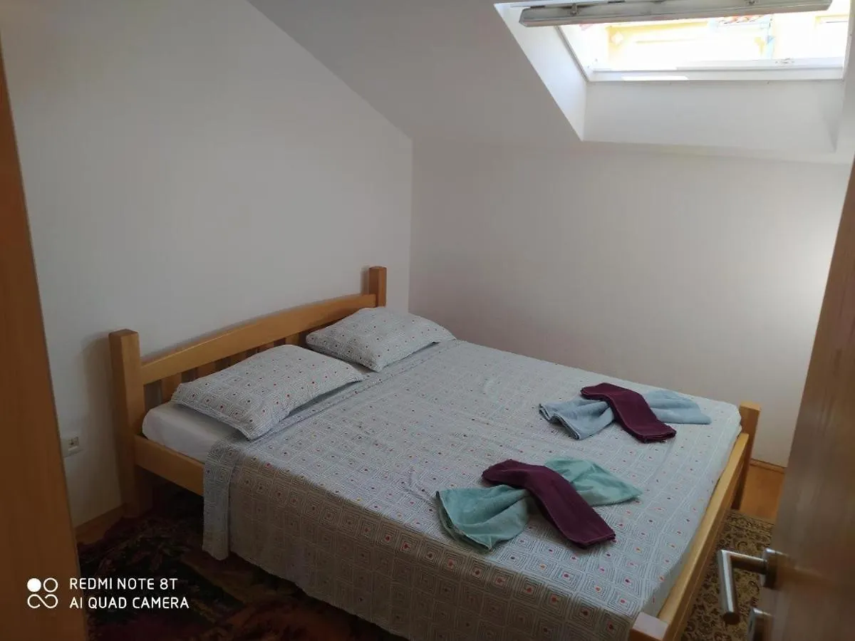 Villa Apartments Joseph Kastela