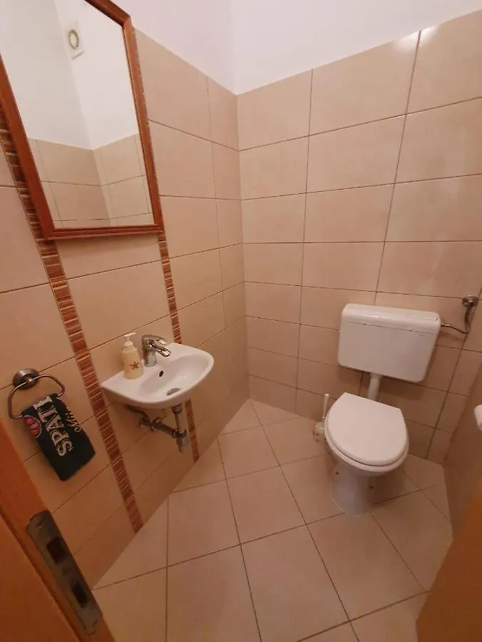Villa Apartments Joseph Kastela